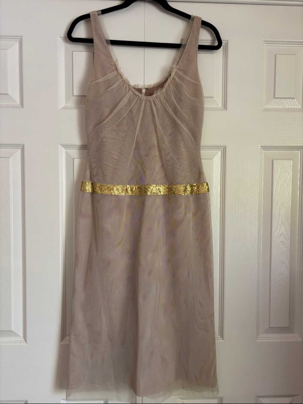 Vera Wang ivory sleeveless dress